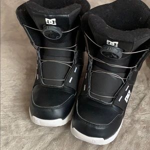 DC Boys Snowboard boots
